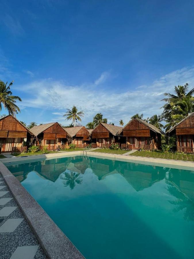 Nipoh Beach Cottage Kijal Extérieur photo